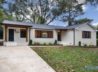 2202 Viscount Dr NW, Huntsville, AL 35810