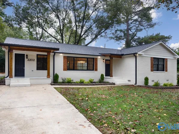 2202 Viscount Dr NW, Huntsville, AL 35810