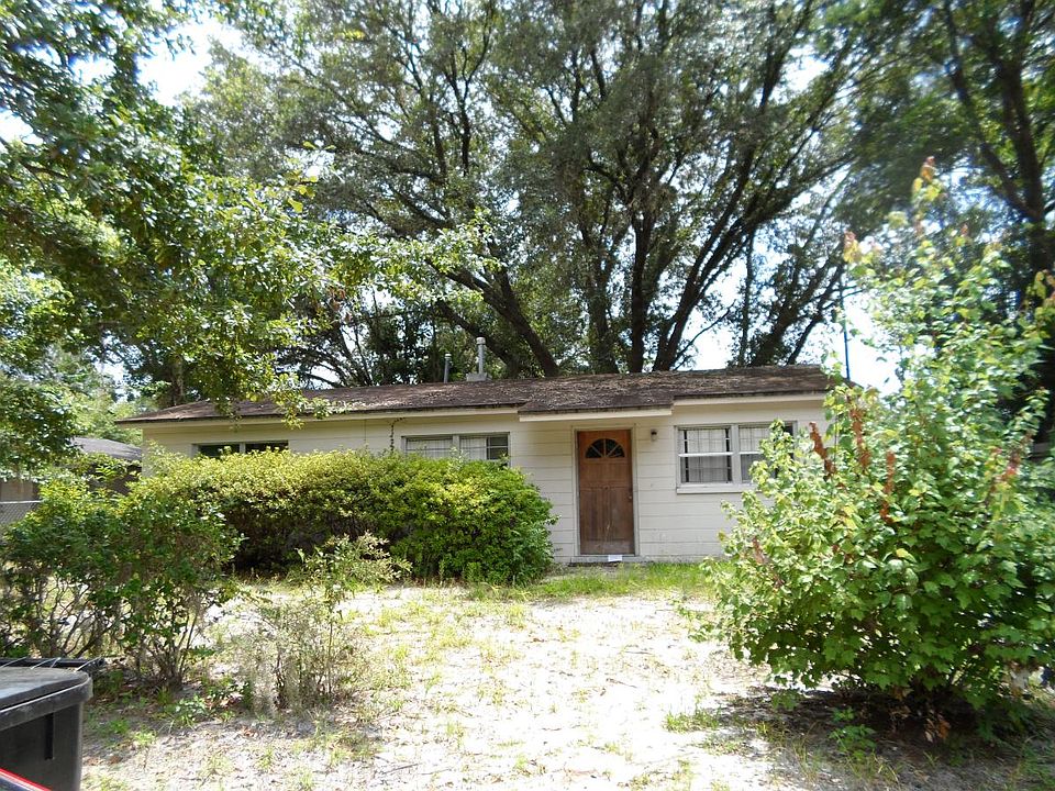 1st image of 1629 SE 13th Pl