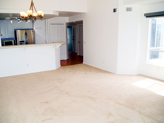 5th image of 9971 Scripps Westview Way Unit 20