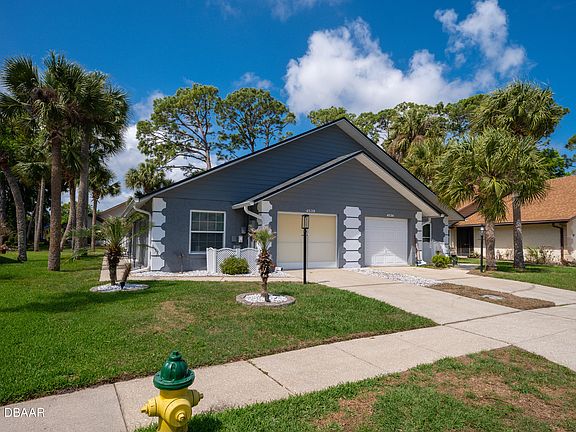3rd image of 4538 Rockledge Ln