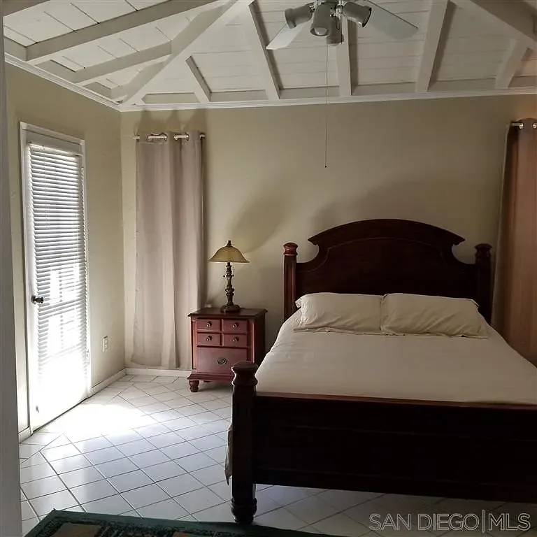 4 bed, 4.0 bath, 2168 sqft, $35,000 — Photo 4