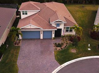 469 Baneberry Ct, Nokomis, FL 34275