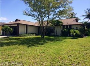 2719 SE 8th Ave, Cape Coral, FL 33904