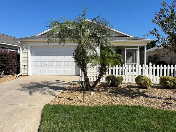 1467 Olympia St, The Villages, FL 32163