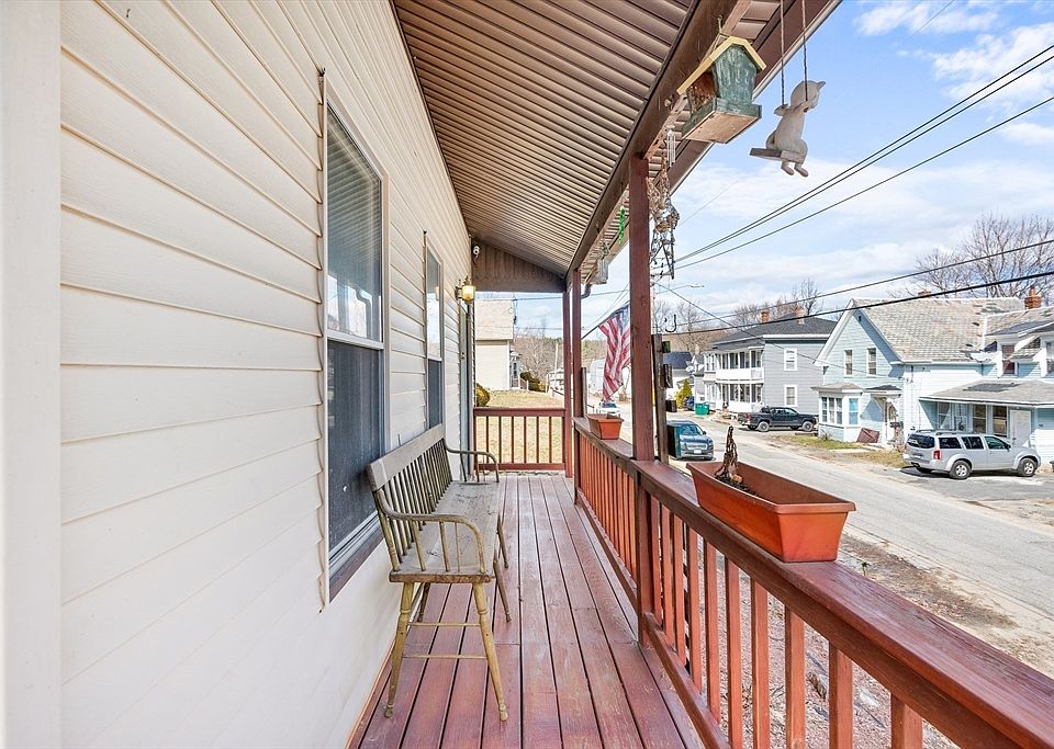 86 Phillips St, Fitchburg, MA 01420 Zillow