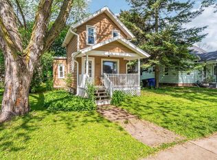 229 S Douglas St, Appleton, WI 54914