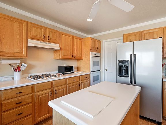 2nd image of 5407 N Fairview Dr