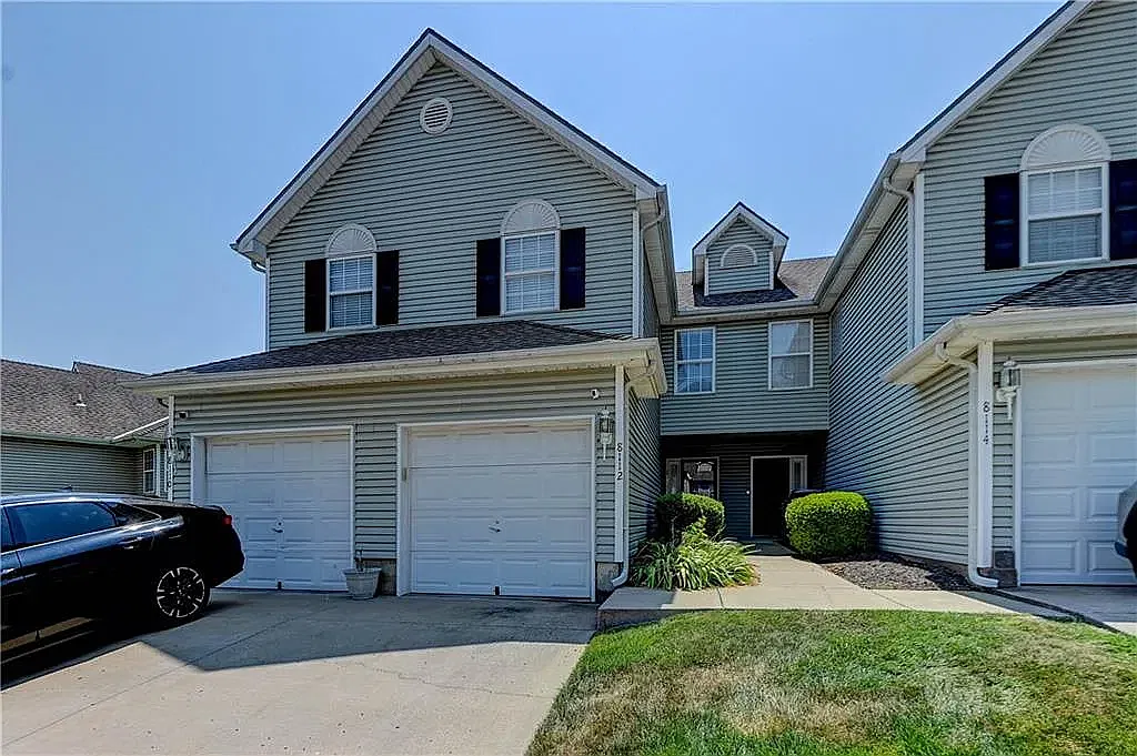 2 bed, 1334 sqft, $1,750 — Photo 1