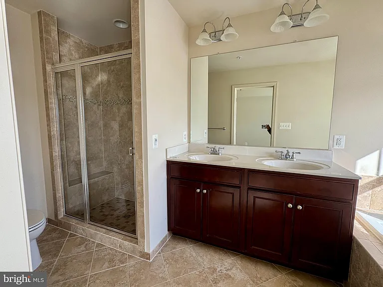13948 Estuary Dr — Photo 10