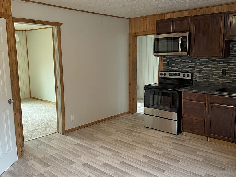 4323 N US Highway 287 — Photo 14