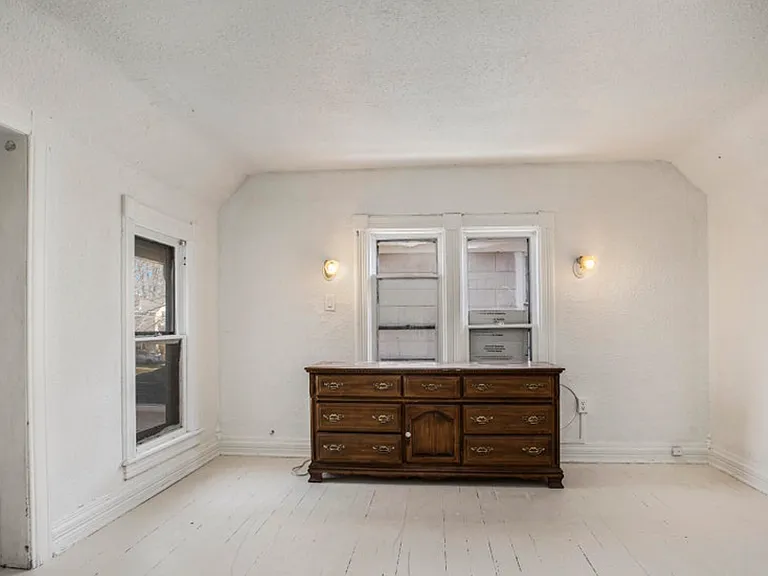 20 Wendell St — Photo 10