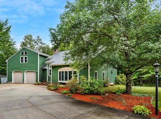 1379 River Rd, Weare, NH 03281