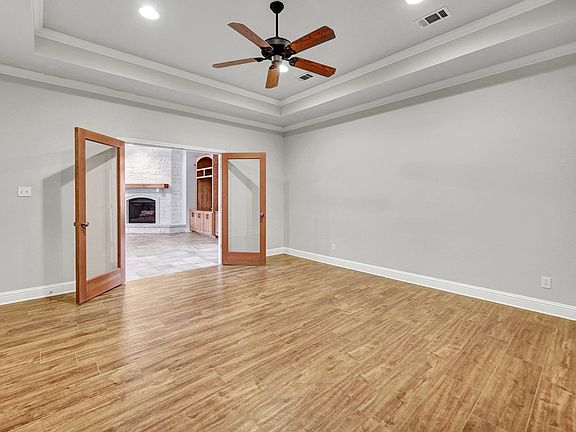 5th image of 4212 Fairwood Pl