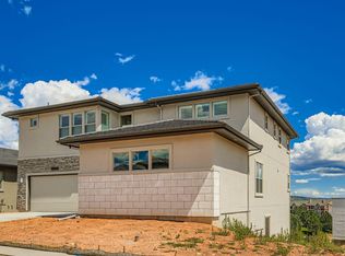 3425 Crest Hollow Vw, Colorado Springs, CO 80904