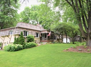 3851 Susan Ln, Minnetonka, MN 55345