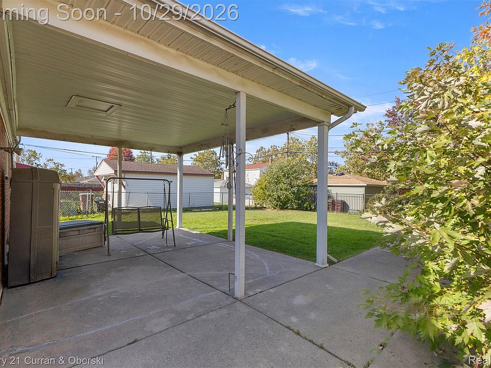 13624 Leroy St, photo 28