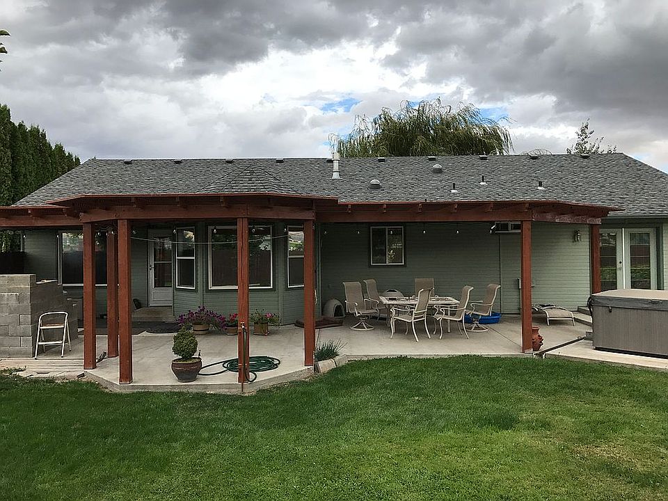 2nd image of 14803 Douglas Rd #1
