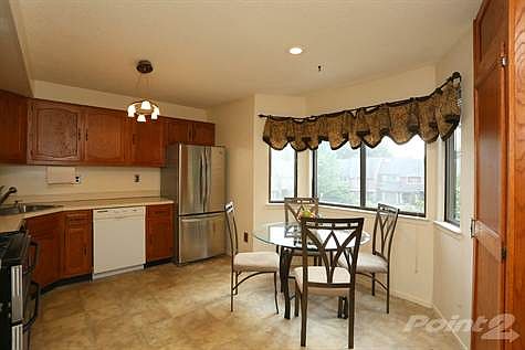 Rockland Real Estate Rockland Condos \nNanuet Condos in Treetops\nThe Hamlets