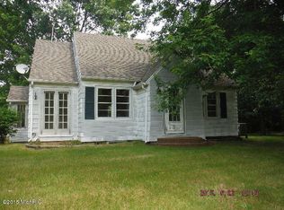 68916 M 43, South Haven, MI 49090
