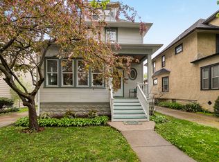 3816 N Ridgeway Ave, Chicago, IL 60618