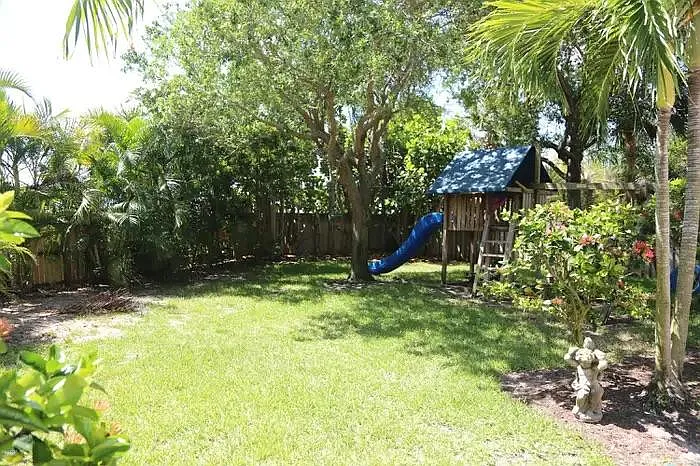 373 Peregrine Dr — Photo 5