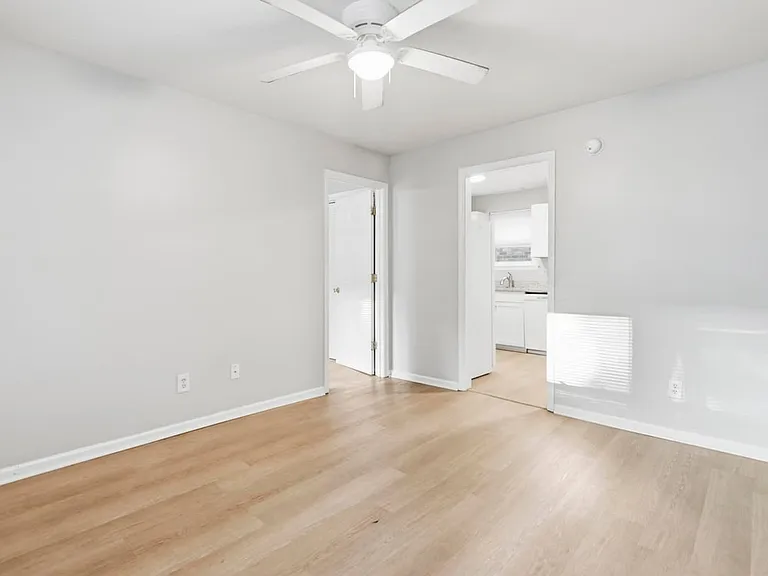 2107 Rondo St #107 — Photo 8