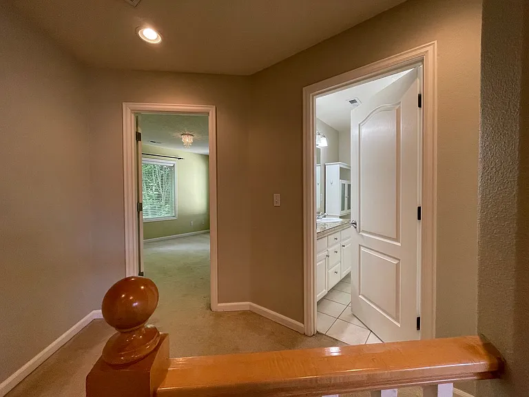 16116 SW Bray Ln — Photo 36