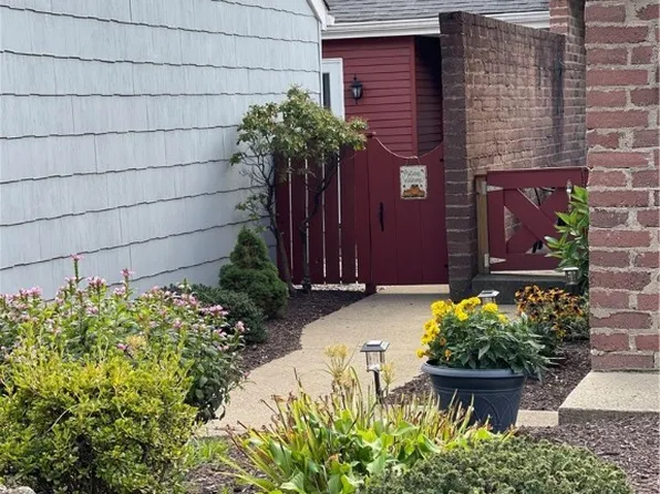 144 Roscommon Pl, McMurray, PA 15317