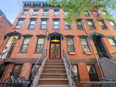 153 Mercer St, Jersey City, NJ, 07302