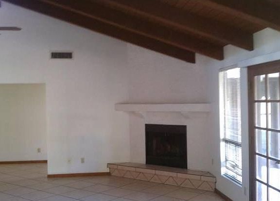 Vaulted Beam Ceiling