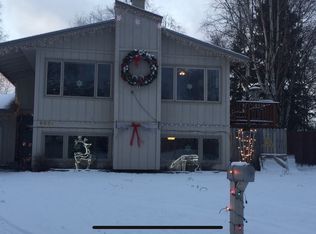 8621 Pioneer Dr, Anchorage, AK 99504