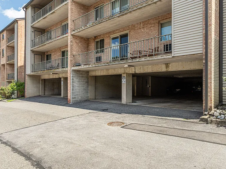 340 Media Station Rd — Photo 6