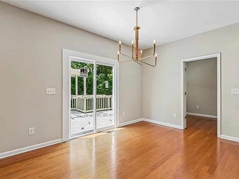 355 Morgans Creek Ct NW — Photo 17