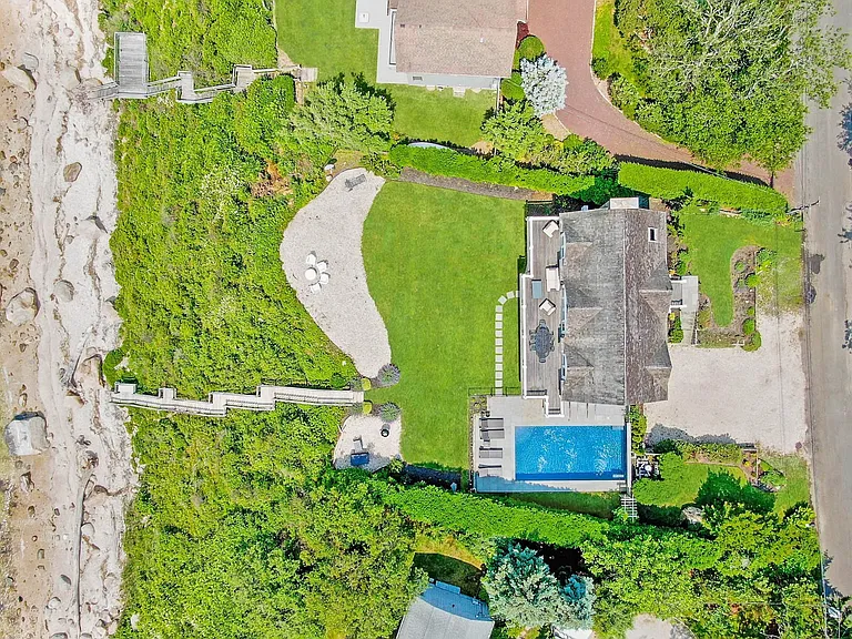2700 Sound Dr — Photo 28