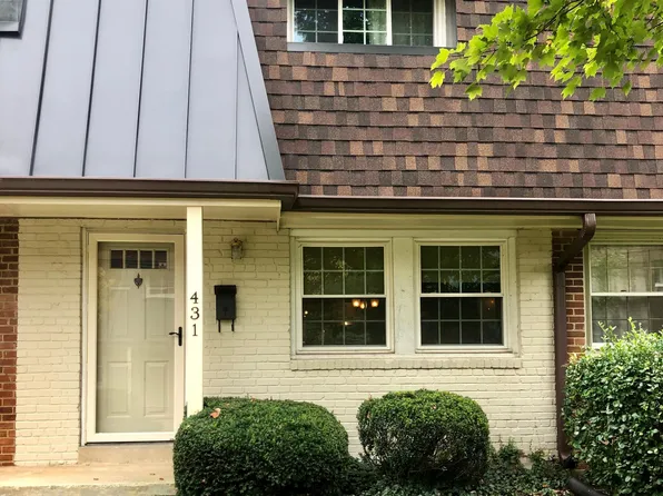 431 Hampton Ct, Falls Church, VA 22046