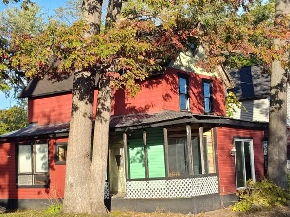 219-231 Akehurst Ave, Sylvan Beach, NY 13157