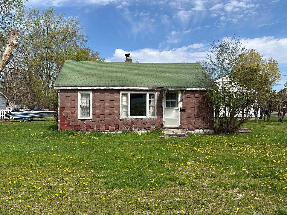 1st image of 10 Gilmore St
