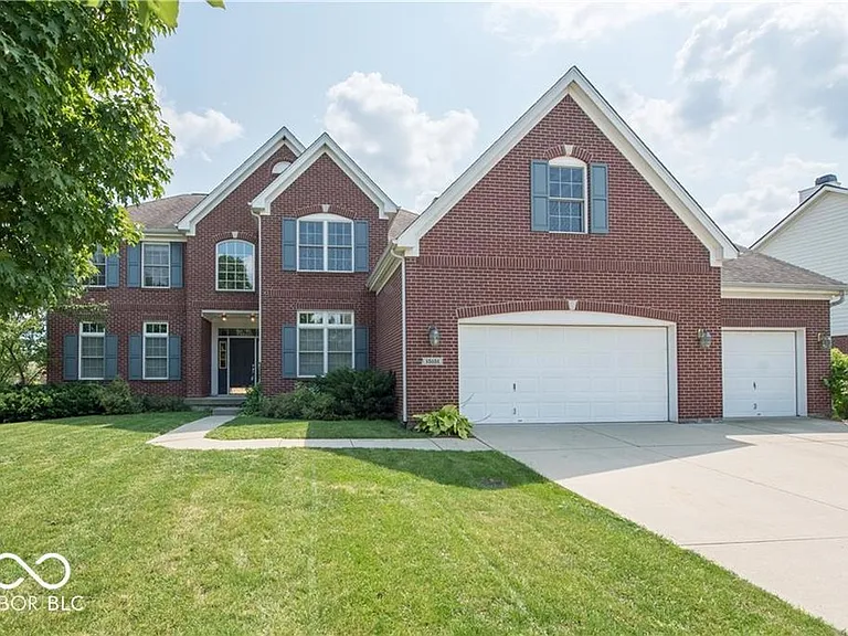 15151 New Haven Dr — Photo 1