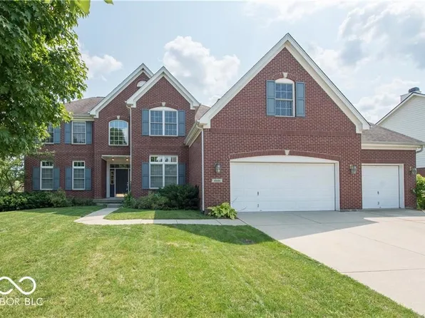15151 New Haven Dr, Westfield, IN 46074