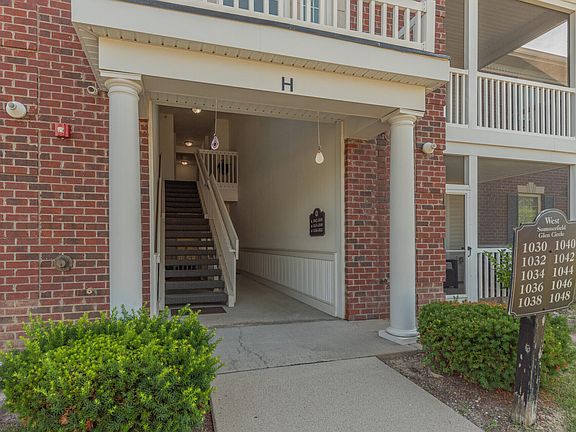 2nd image of 1042 W Summerfield Glen Cir