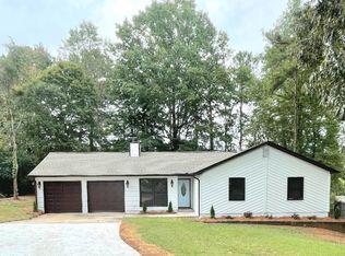 678 N Pointe Knoll Ct, Riverdale, GA 30274