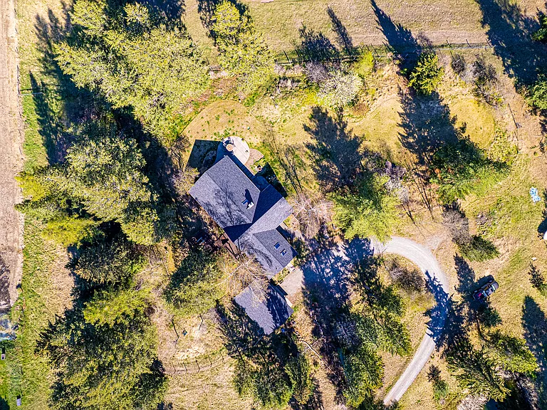 345 Swan Hill Dr — Photo 47