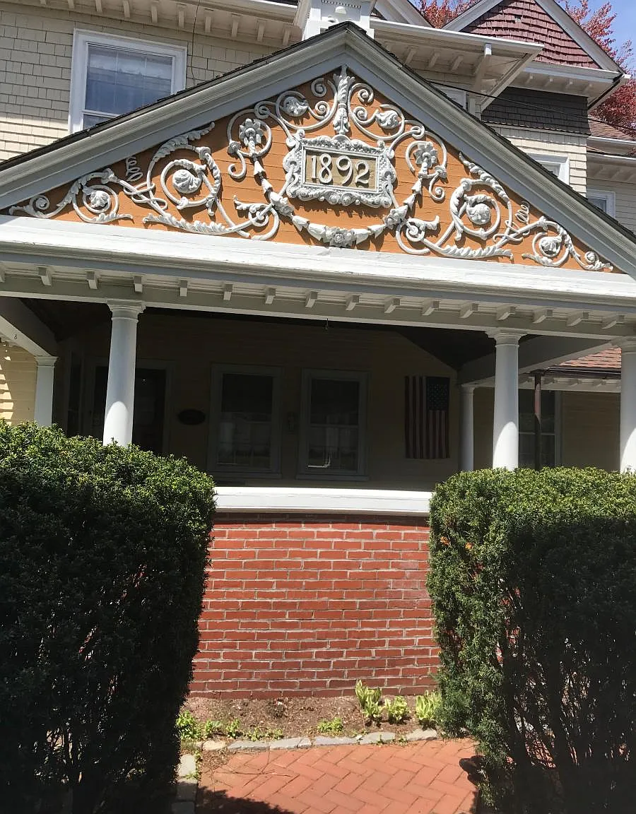 234 Norwood Ave — Photo 1