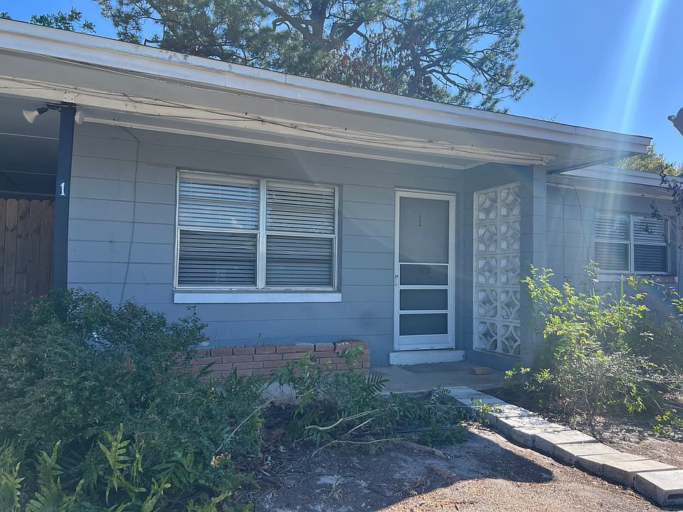 1st image of 485 West Rd APT 1