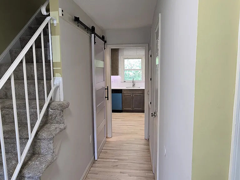 7925 Forest Path Way — Photo 7