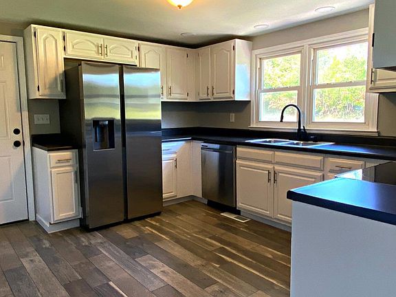 5th image of 1087 N State Road 101