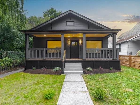 4015 S Yakima Avenue, Tacoma, WA 98418