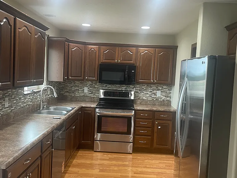 3808 Lemesa Way — Photo 11
