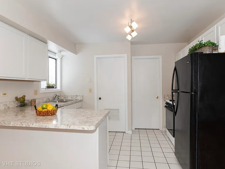 115 S Hale Ave #A — Photo 8